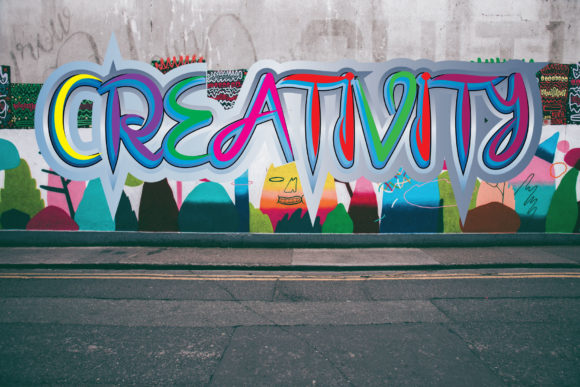 Creativity Font Review: An Urban Display Typeface for Bold Branding